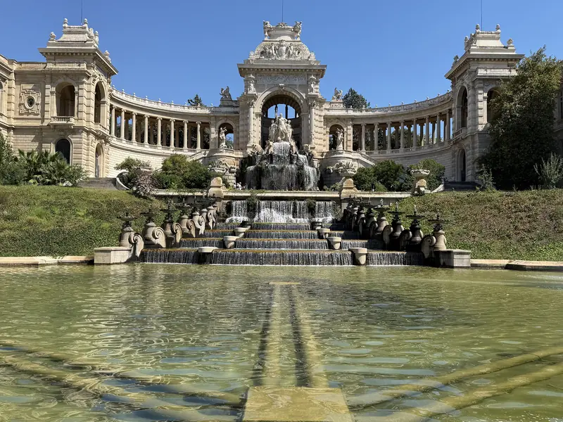 Le palais Longchamp et sa fontaine monumentale, dans le 4e arrondissement de Marseille